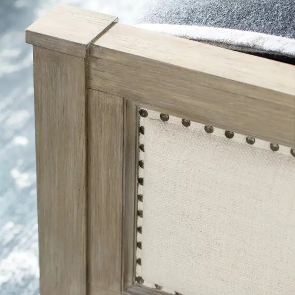 K1117 Bernhardt Santa Barbara Upholstered Sleigh Queen Bed 004