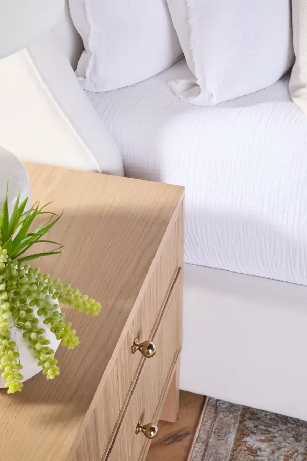 7128 1lpprl Ng Balboa Queen Bed By Essentials For Living 19