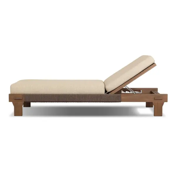 248164 002 Moxie Outdoor Chaise In 4