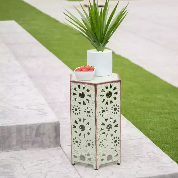 60815.00CGRN Eliana Outdoor 14 Inch Crackle Green Sunburst Iron Side Table