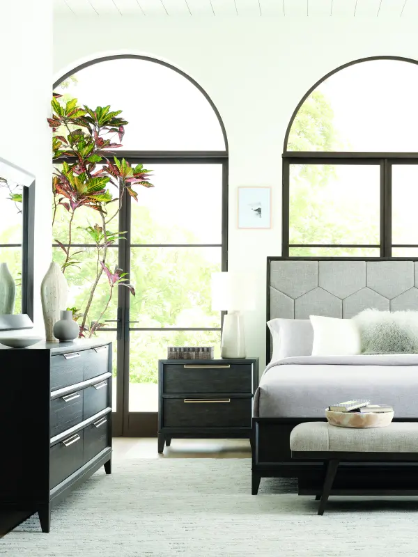 P375 Br K1 Quincy Queen Upholstered Bed By Pulaski Furniture 9
