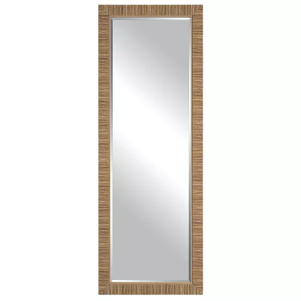 Uttermost W00562